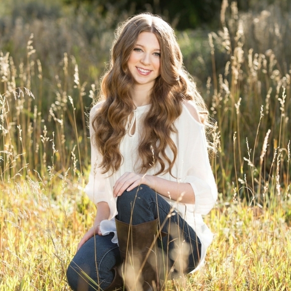 Meet your Posher, Molly - Picture 1 of 1